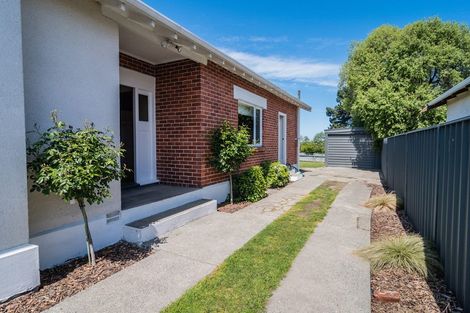 Photo of property in 12 Otipua Road, Kensington, Timaru, 7910