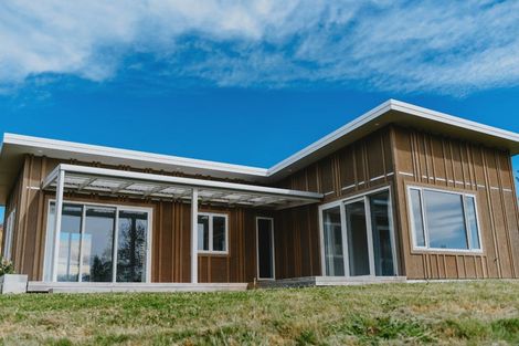 Photo of property in 135 Kelling Road, Upper Moutere, 7175