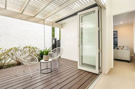 Photo of property in 17 Station Street, Hobsonville, Auckland, 0616