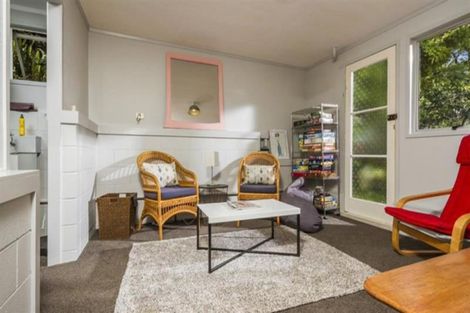 Photo of property in 26 Freya Place, Torbay, Auckland, 0630