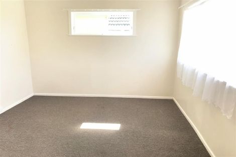 Photo of property in 227 Sturges Road, Henderson, Auckland, 0612