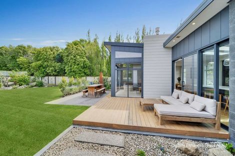 Photo of property in 92 Weston Road, Weston, Oamaru, 9401