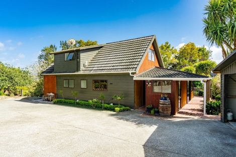 Photo of property in 318 Glenmohr Road, Waipu, 0582