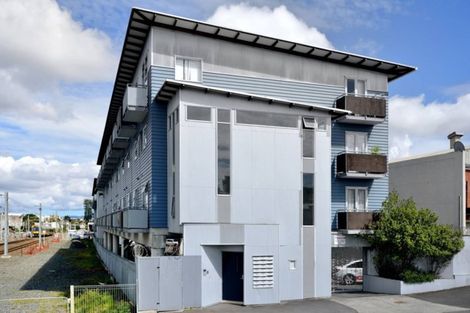 Photo of property in 8/3 Ngahura Street, Eden Terrace, Auckland, 1021