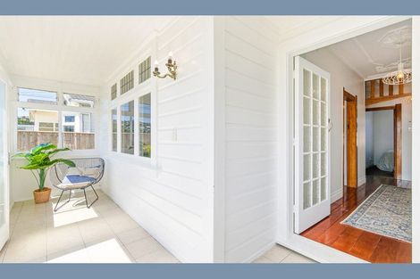 Photo of property in 26 Byron Street, Miramar, Wellington, 6022