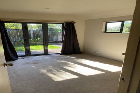 Photo of property in 2/18 Teal Crescent, Beach Haven, Auckland, 0626