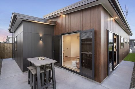 Photo of property in 8 Manaia Place, Papamoa, 3118