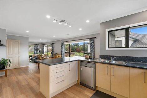 Photo of property in 24 Aotea Drive, Aotea, Porirua, 5024