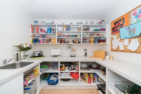 Photo of property in 14 Stonebridge Heights, Feilding, 4702