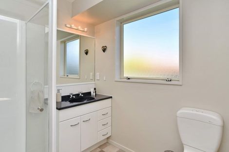 Photo of property in 78 Ti Rakau Drive, Woolston, Christchurch, 8023