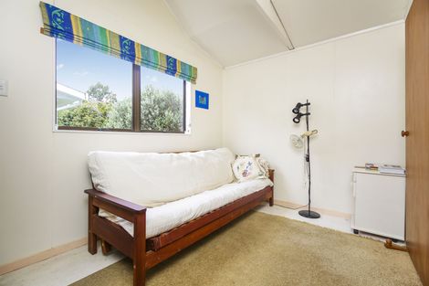 Photo of property in 29 Rimutaka Place, Titirangi, Auckland, 0604