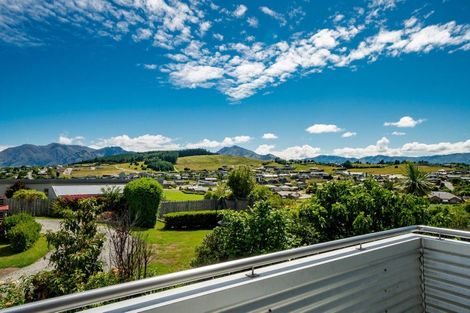Photo of property in 1 Koru Way, Wanaka, 9305