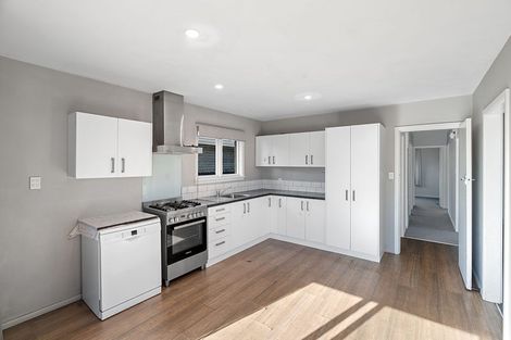 Photo of property in 2a Skerten Avenue, Hornby, Christchurch, 8042