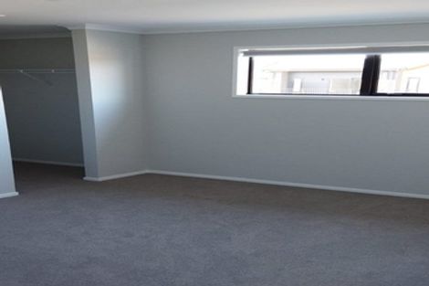 Photo of property in 4 Whakato Avenue, Kumeu, 0810