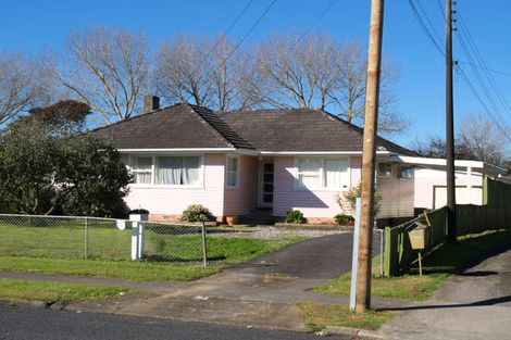 Photo of property in 14 Haddon Street, Mangere East, Auckland, 2024