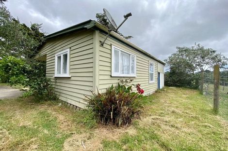 Photo of property in 122 Tawa Road, Kumeu, 0891