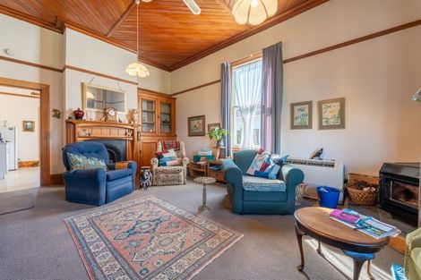 Photo of property in 327 Church Street, West End, Timaru, 7910