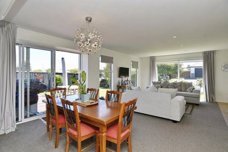 Photo of property in 75 Belmont Avenue, Rangiora, 7400