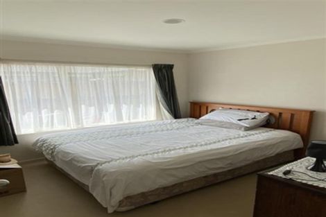 Photo of property in 39 Blackwood Drive, Wattle Downs, Auckland, 2103