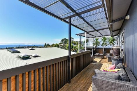 Photo of property in 1/305 East Coast Road, Mairangi Bay, Auckland, 0630