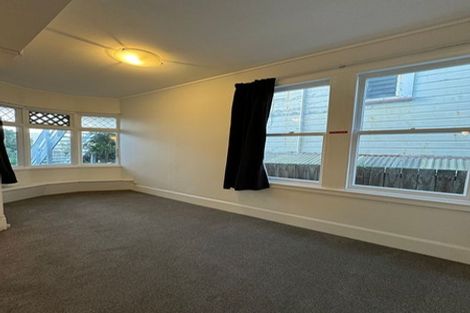Photo of property in 98 Majoribanks Street, Mount Victoria, Wellington, 6011