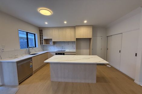 Photo of property in 4/41 Forrest Hill Road, Milford, Auckland, 0620