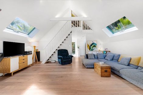 Photo of property in 96 Motutara Road, Muriwai, Waimauku, 0881