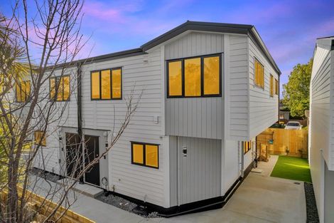 Photo of property in 15d Mckean Avenue, Manurewa, Auckland, 2102