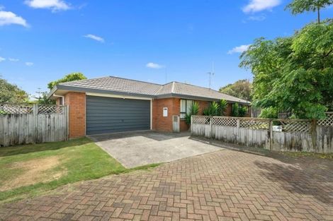 Photo of property in 19 Webb Place, Papamoa Beach, Papamoa, 3118