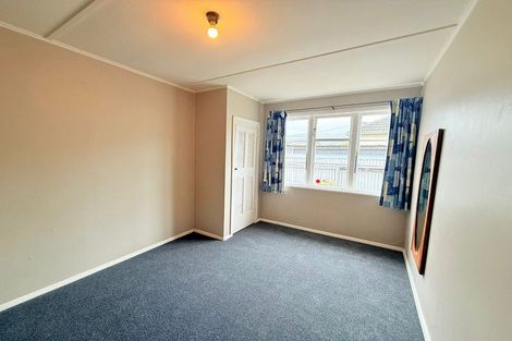 Photo of property in 7 Pilcher Crescent, Naenae, Lower Hutt, 5011