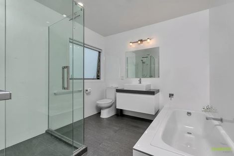 Photo of property in 2 Puna Street, Orakei, Auckland, 1071