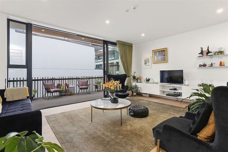 Photo of property in Sugar Lane Apartments, 11/31 Rawene Road, Birkenhead, Auckland, 0626