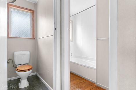 Photo of property in 2081 Paparoa Valley Road, Paparoa, 0571