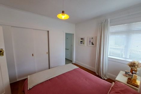 Photo of property in 15 Beatrix Street, Avondale, Auckland, 1026