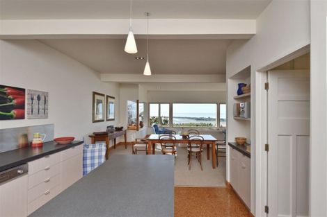 Photo of property in 75 Moncks Spur Road, Redcliffs, Christchurch, 8081