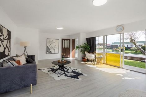 Photo of property in 4 Sandalwood Drive, Dinsdale, Hamilton, 3204