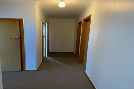 Photo of property in 41 Parrs Cross Road, Henderson, Auckland, 0612