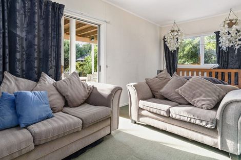 Photo of property in 342 Glenfield Road, Glenfield, Auckland, 0629