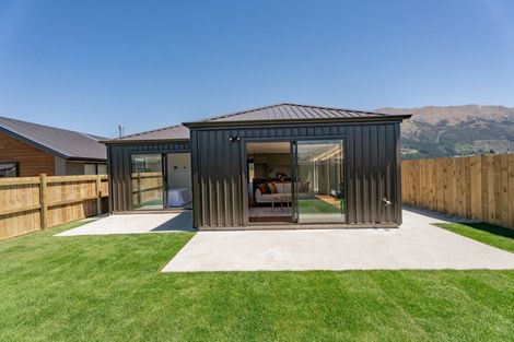 Photo of property in 9 Caton Street, Lake Hawea, 9382