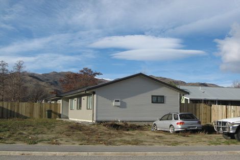 Photo of property in 100 Barry Avenue, Cromwell, 9310