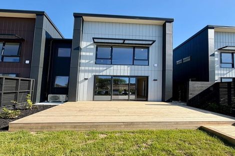 Photo of property in 9/299 Te Taruna Drive, Wainui, 0932