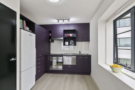 Photo of property in Westhaven Apartments, 15/127 Molesworth Street, Thorndon, Wellington, 6011