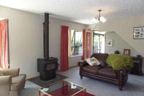 Photo of property in 1/35 Solway Avenue, Ilam, Christchurch, 8041