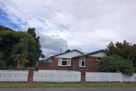 Photo of property in 5 Gunn Street, Te Anau, 9600