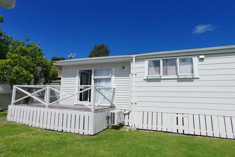 Photo of property in 44 Brandon Road, Glen Eden, Auckland, 0602