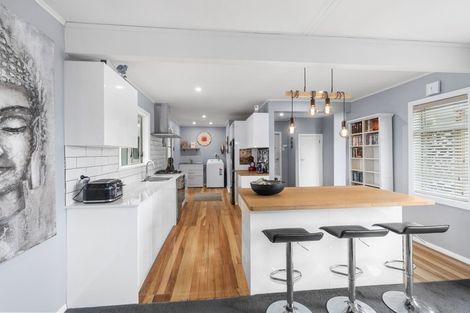 Photo of property in 3 Wright Street, Wainuiomata, Lower Hutt, 5014