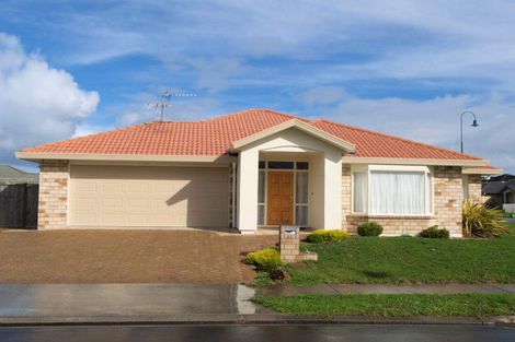 Photo of property in 46 Erne Crescent, East Tamaki, Auckland, 2016
