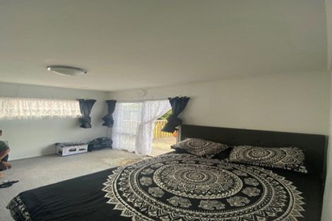 Photo of property in 43 Mcquarrie Avenue, Wattle Downs, Auckland, 2103