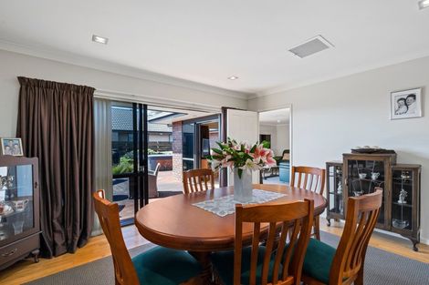 Photo of property in 2 Faber Place, Inglewood, 4330