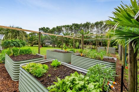 Photo of property in 6388a South Road, Pungarehu, 4685